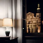 Stradomska 2 *